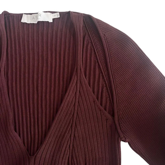 Astr Brown Midi Dress - Picture 9 of 13